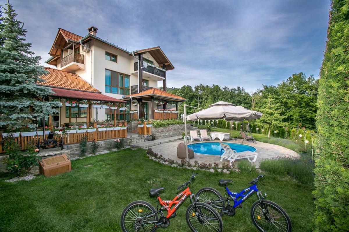 Vila Gardenia Gumoshtnik Экстерьер фото